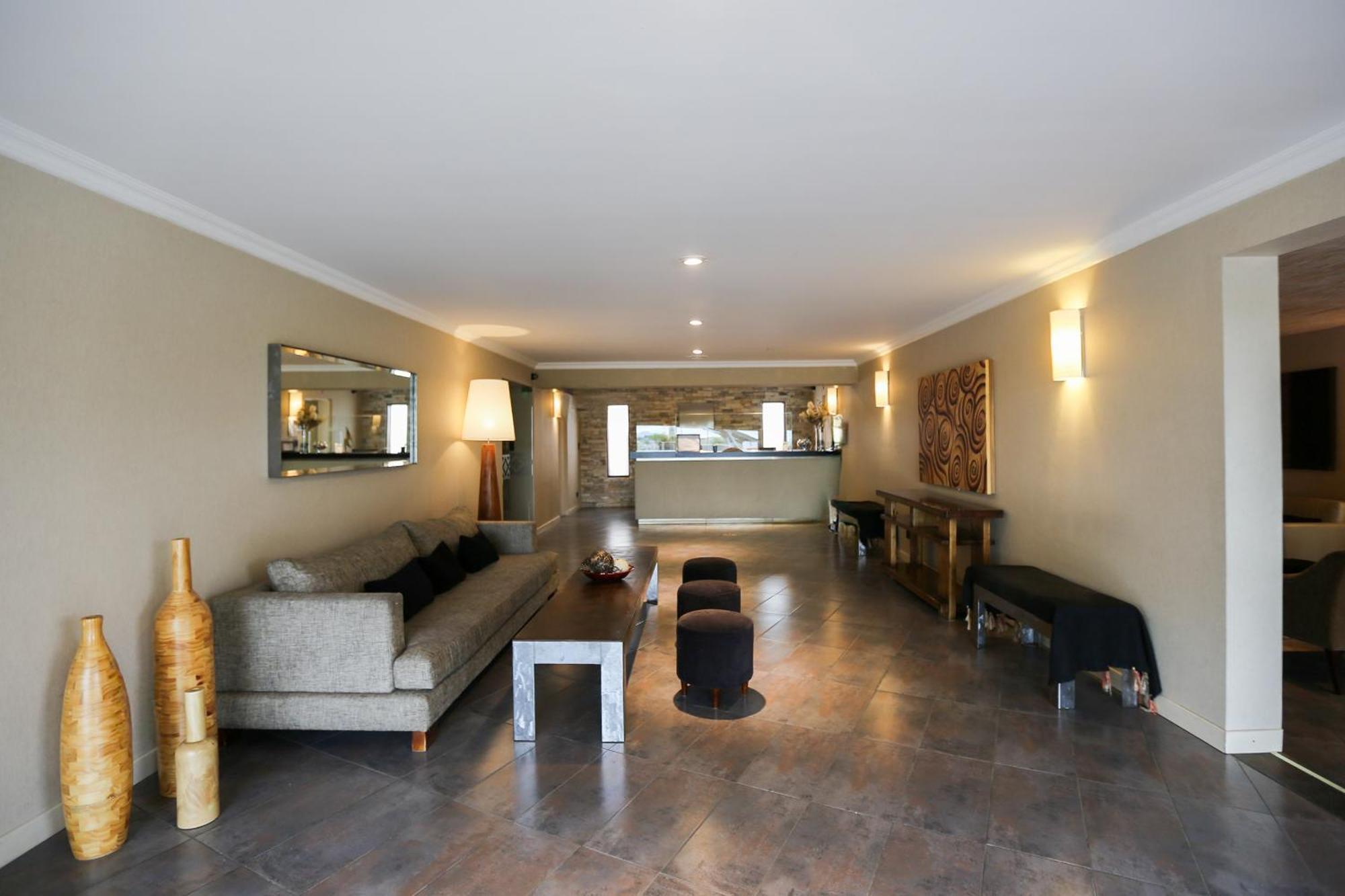 Hotel Bahia Redonda El Calafate Eksteriør billede