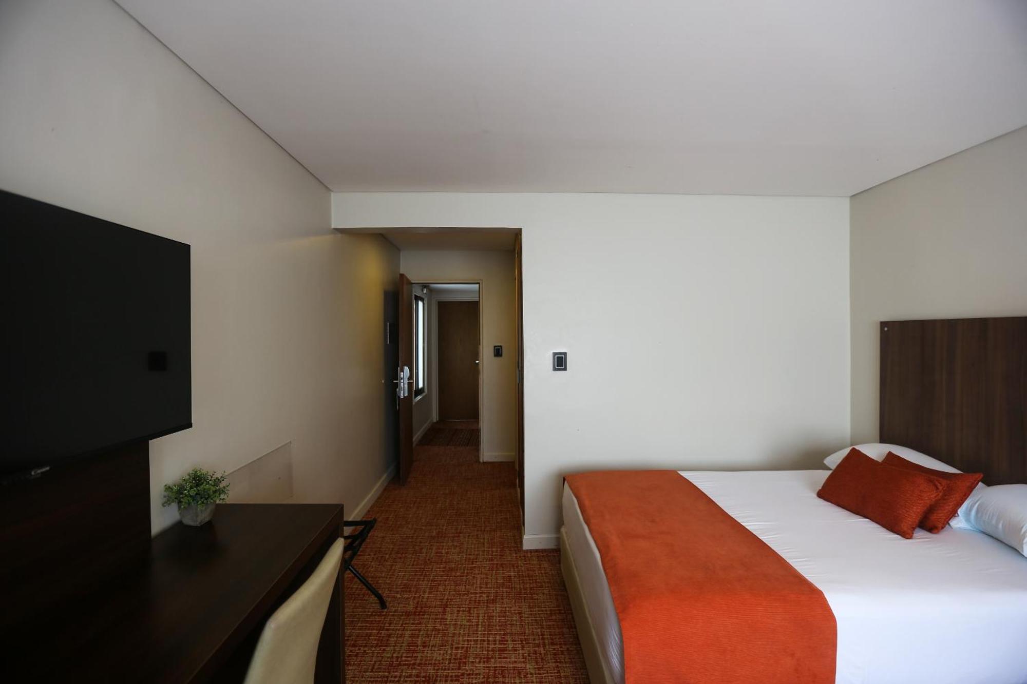 Hotel Bahia Redonda El Calafate Eksteriør billede