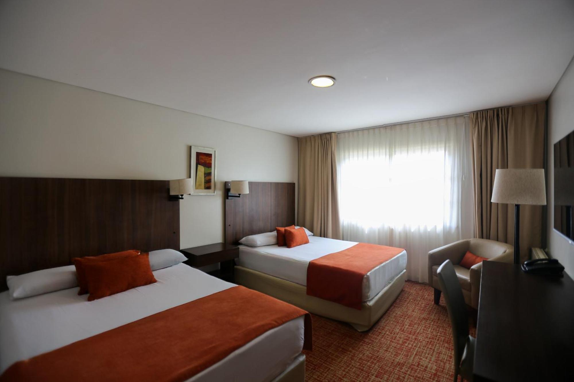 Hotel Bahia Redonda El Calafate Eksteriør billede
